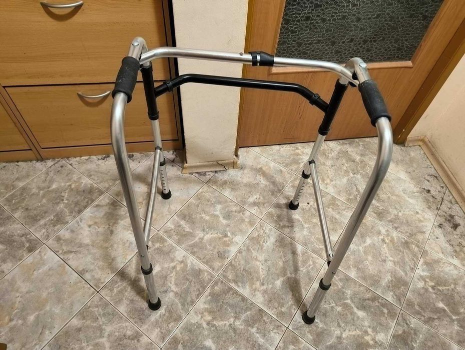 Проходилка за възрастни KY913L