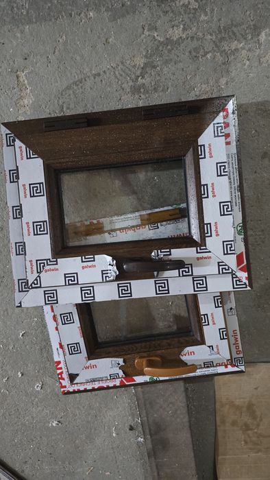 Окна  форточки    новые