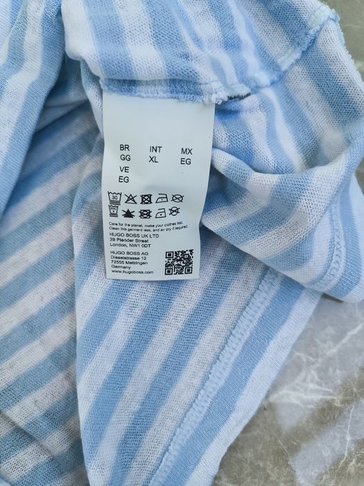 BOSS - Тениска  L размер