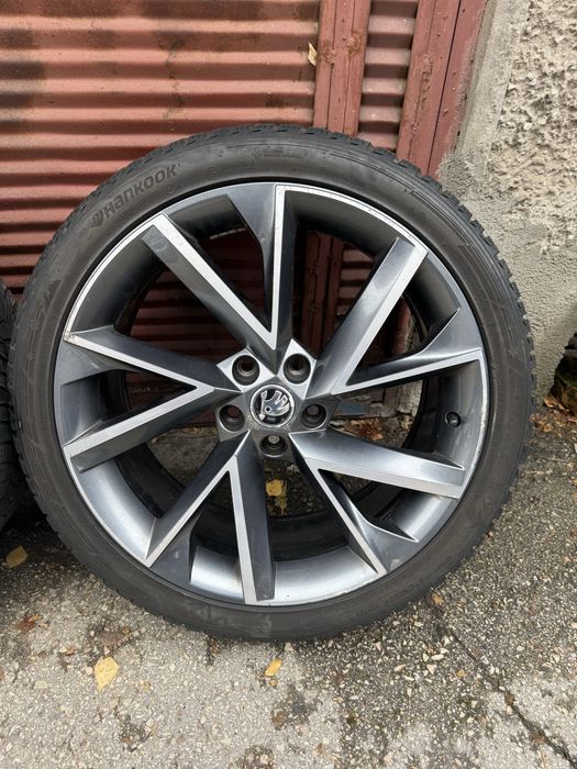 Джанти Skoda Superb Vega Sportline 5x112 19