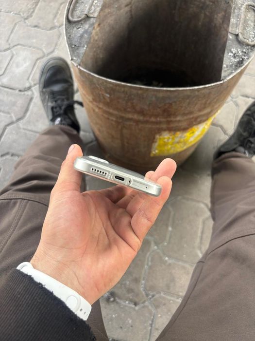 Poco X8 Pro 12/512 ГБ на обмен