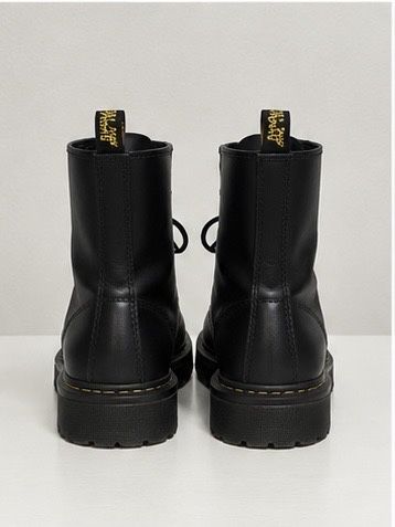 кожаные ботинки dr martens 40р