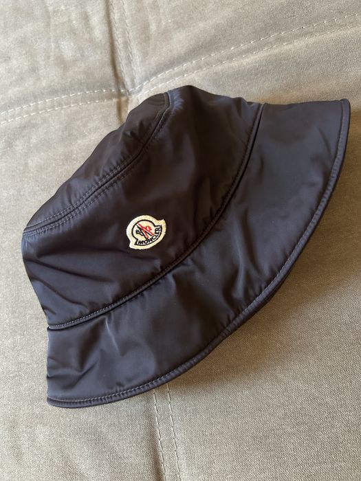 Шапка Moncler Унисекс bucket hat