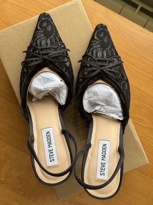 Токчета / официални обувки  Steve Madden - дантелени / lace