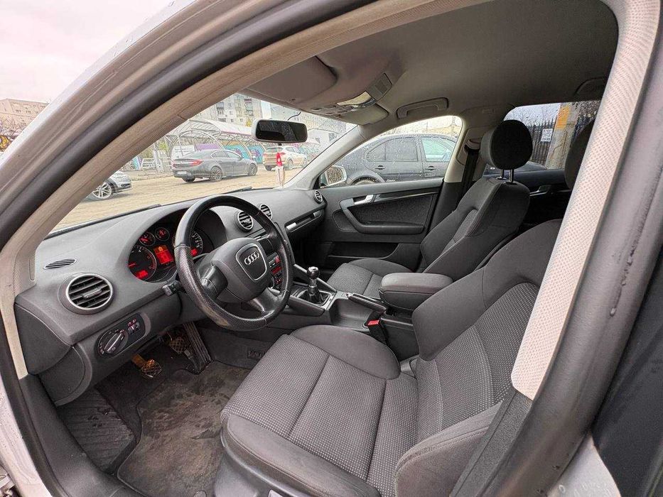 Audi A3 Sportback 8PA 2007 2.0tdi 140CP BMM manual