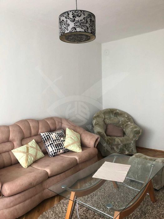 Дава се под наем Тристаен апартамент в Варна, Център - 65 кв.м за 475 € - Снимка #1