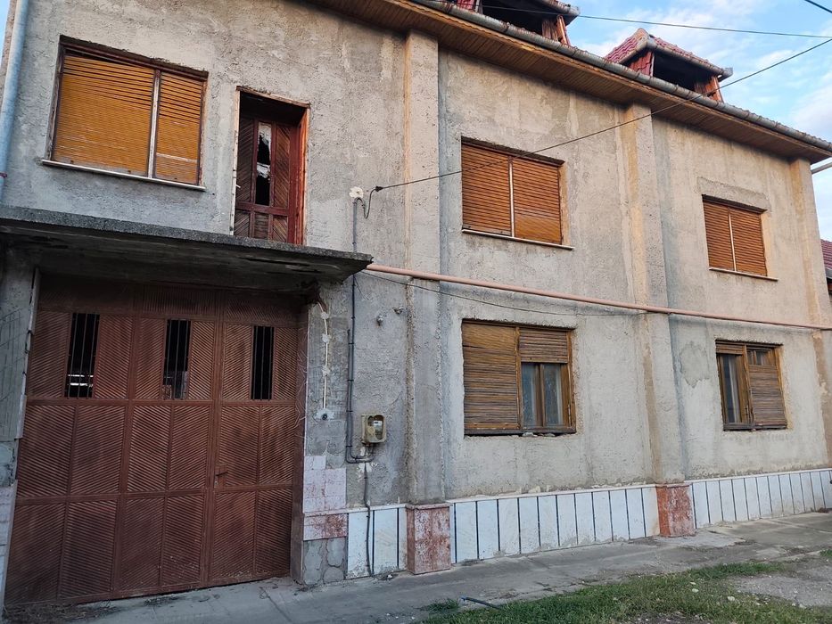 Vila de vânzare Caransebeș