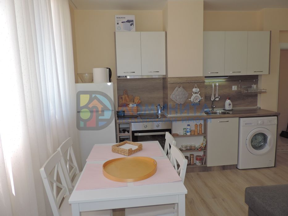 Дава се под наем Двустаен апартамент в Приморско - 60 кв.м за 6483.12 € - Снимка #4