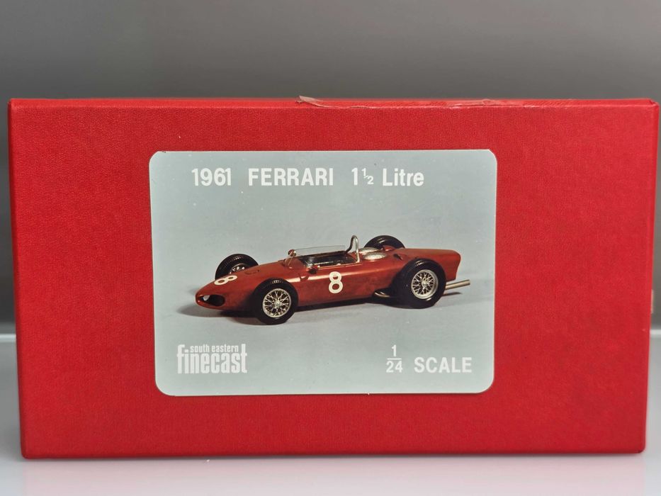 Macheta 1/24 KIT Metalic South Eastern Ferrari 1961