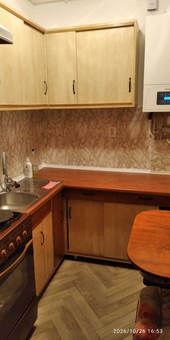 De închiriat apartament cu o camera