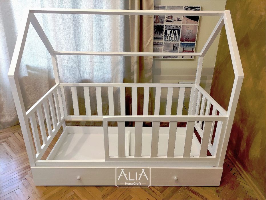 Модел: НИКИ | Детско легло Монтесори | Легло с покрив