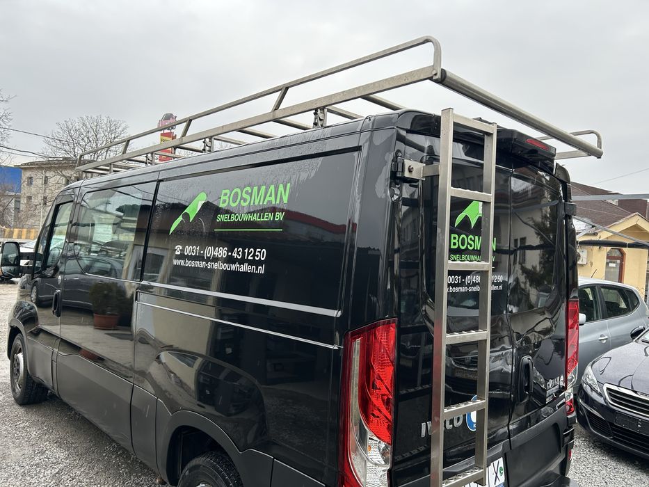 Багажник за бус и стълба