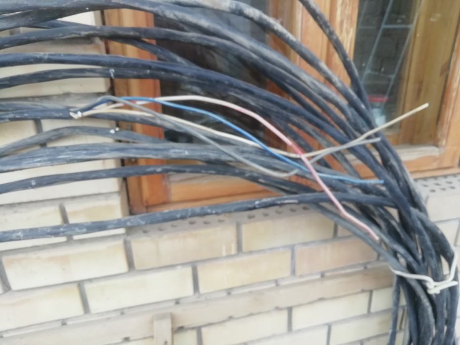 Продаётся электрический кабель