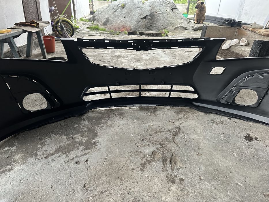 Продам бампер на шевроле круз