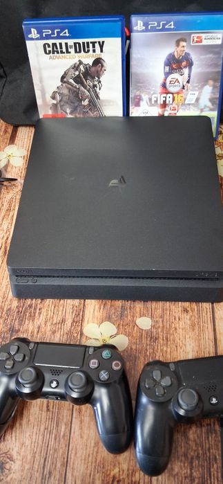 De vanzare Ps4 slim 500gb