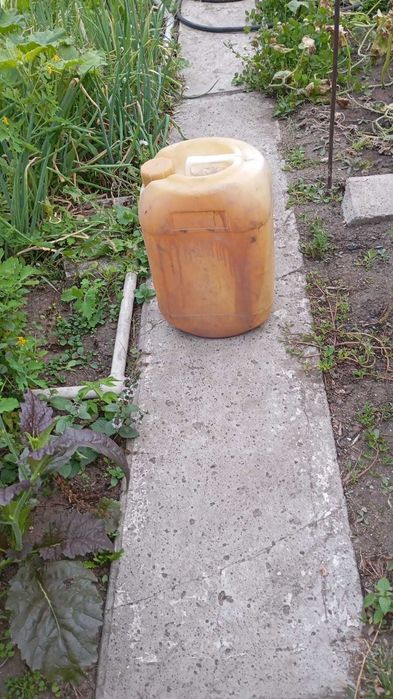 .Бак для воды и сыпучих 30л.