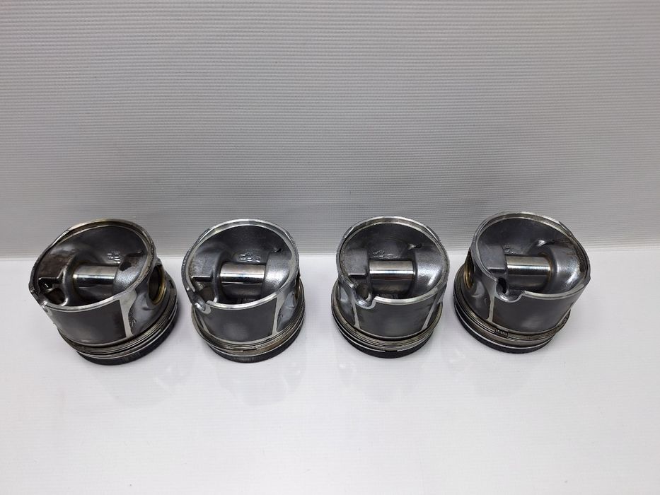 Set Pistoane Volkswagen Caddy Iii Estate 2Kb, 2Kj, 2Cb, 2Cj 2004 -