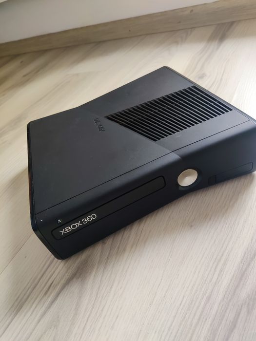 Xbox 360S "Red Button"