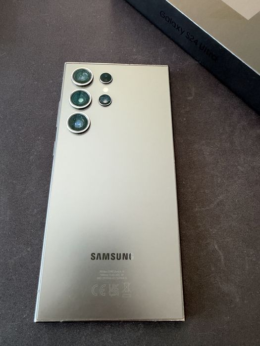 Samsung Galaxy S24 Ultra 512GB – Отлично състояние