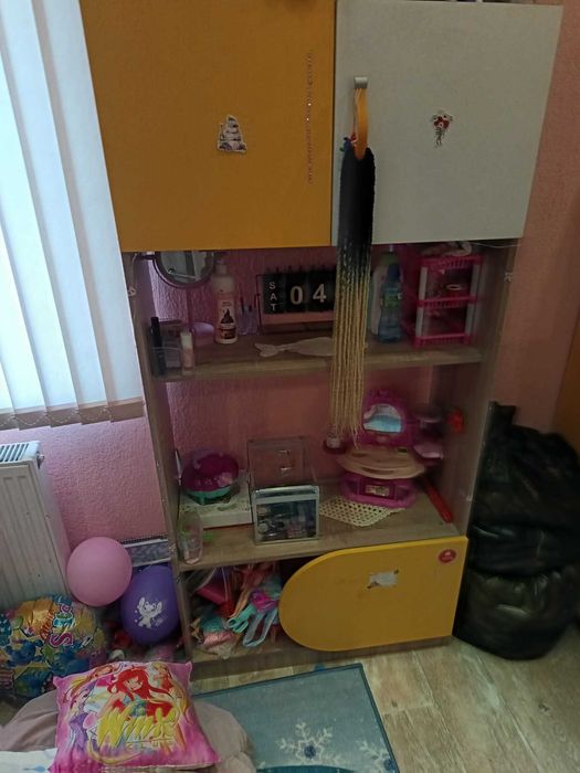детско двуетажно легло+ гардероб