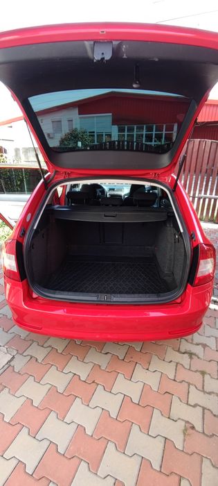 Vând Skoda Octavia