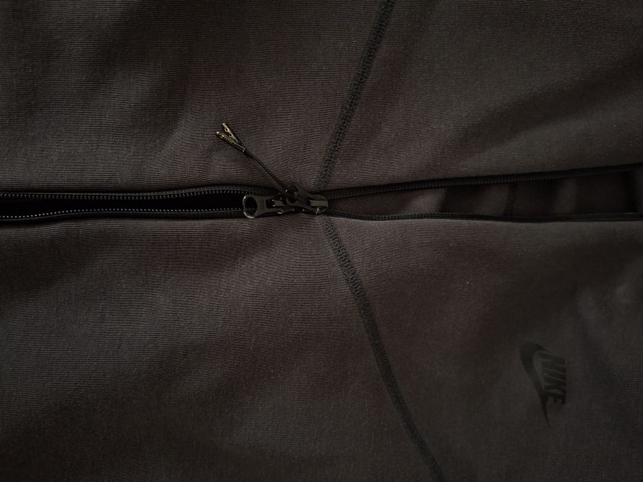 Nike tech Fleece (L) ОРИГИНАЛНО
