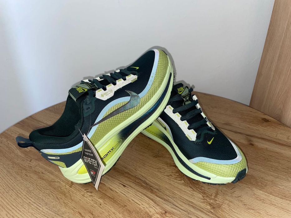Adidasi NIKE Vomero 18 goretex nr 41 - 44
