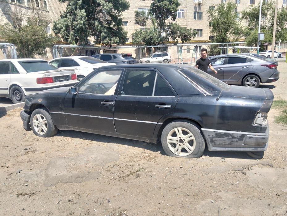 Мерс 124 2.6 автомат