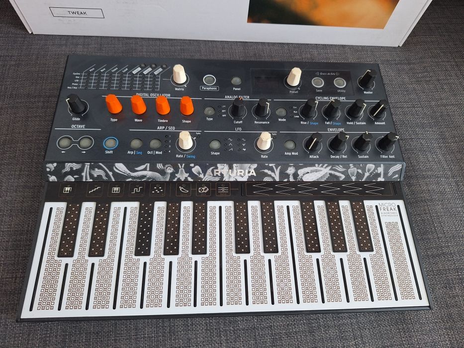 Arturia Microfreak