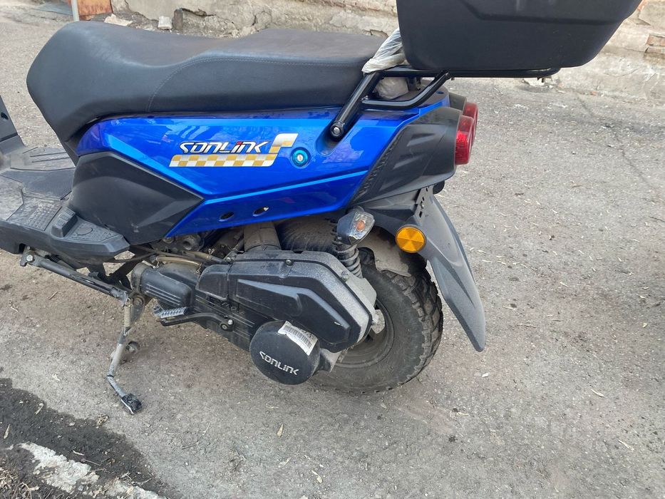 Продам мопед новый