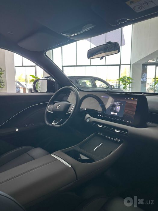 CHANGAN CS55 PLUS (Changan rohat avtosalonida)