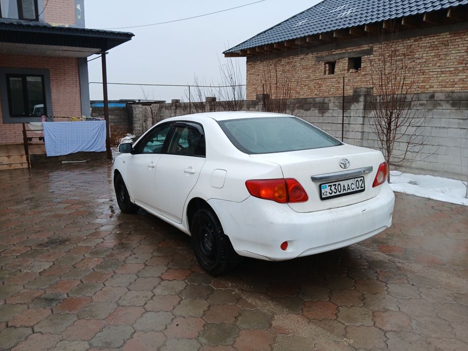 Продам машину Toyota Carolla