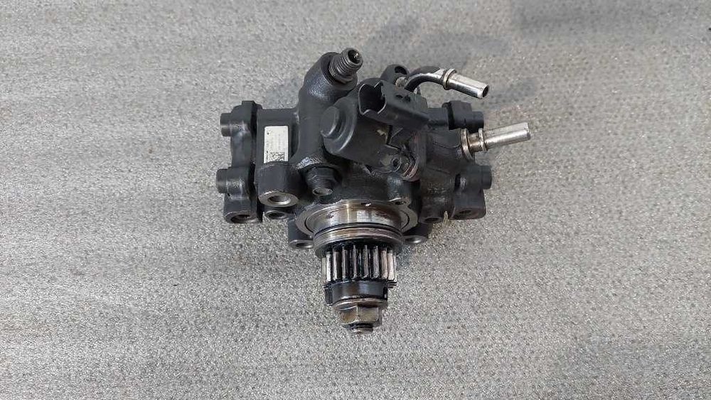 Pompa injectie Nissan Navara  2.3 dCi cod 167008683R