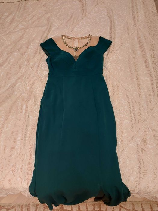 Продам женское вечернее платье