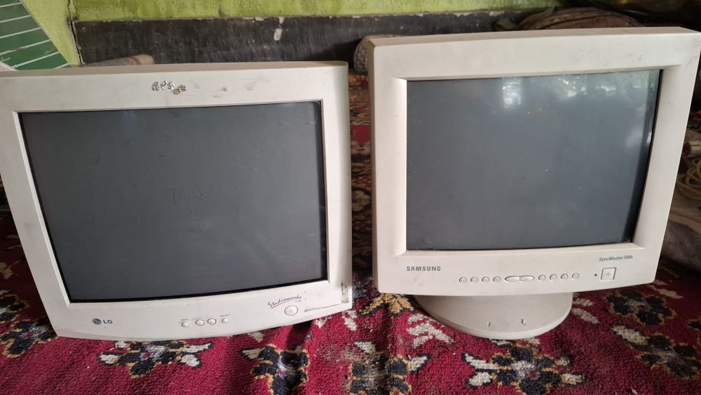 Монитор рабочий  б/у