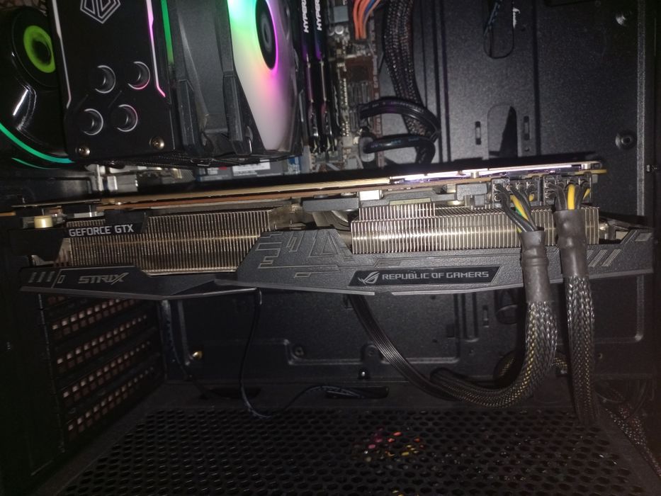 1080ti Asus rogstrix