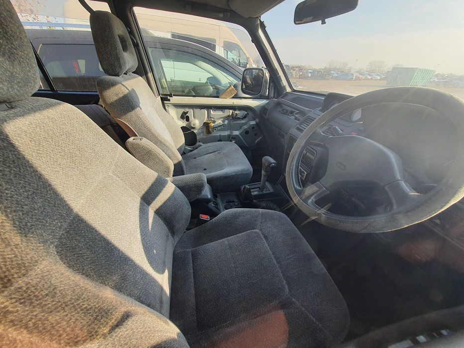 На части! Mitsubishi Pajero 2.8 ТD