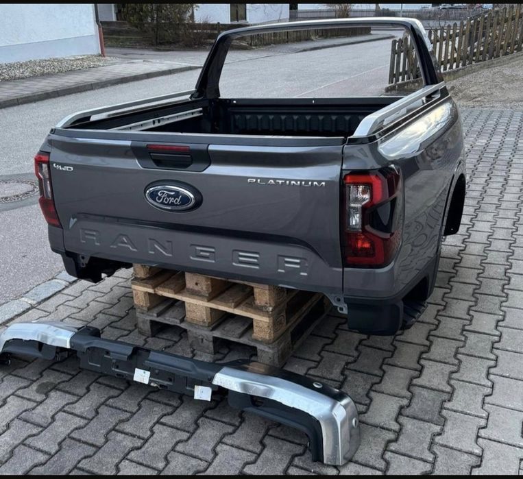 Bena Toyota Hilux Ford Ranger