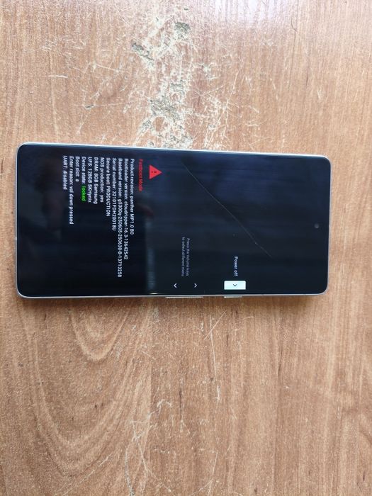 Продам pixel 7 8/128 bootloop