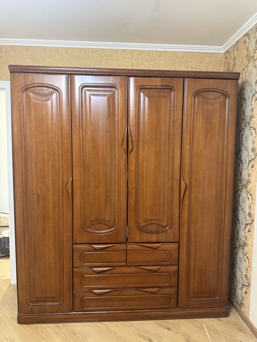 Шкаф б/у Италия