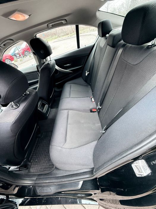 Vând BMW 320 diesel an 2013