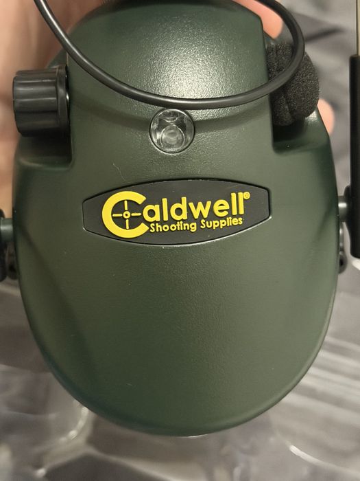 Активни антифони Caldwell E-Max Low pro + регируеми очила