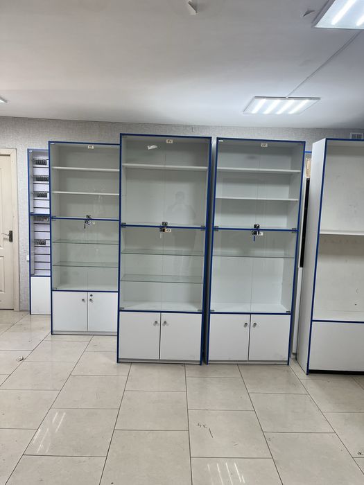 Продам витрины в хорошем состоянии