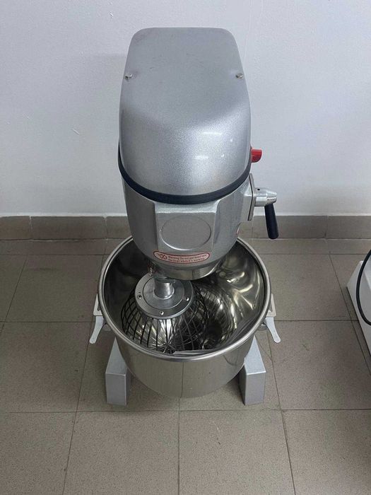 Mixer planetar / Malaxoare de 50 si 60 L - 0 ore de functionare