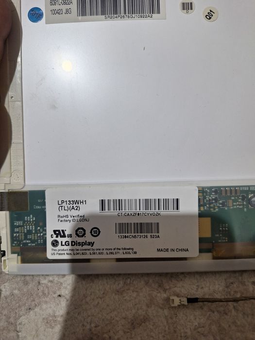 Продам  матрицу 13.3d LG LP133WH1(TL)A2