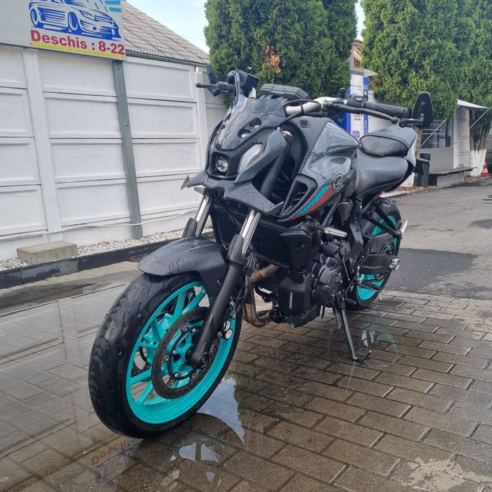 Yamaha MT 07 limitat A2