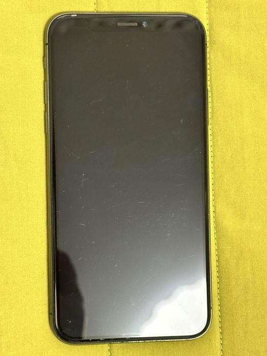 Продам IPhone X 64GB