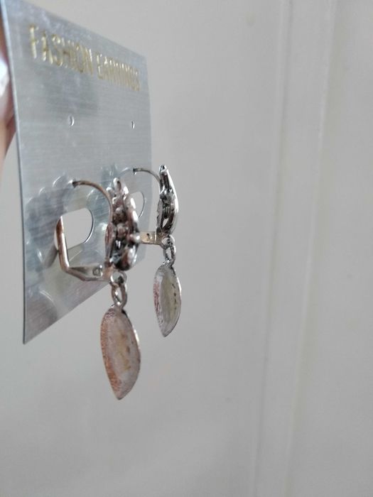 Луксозни обеци-нови