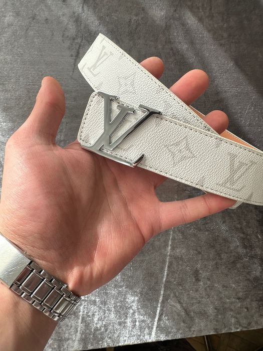 Curea Louis Vuitton noua