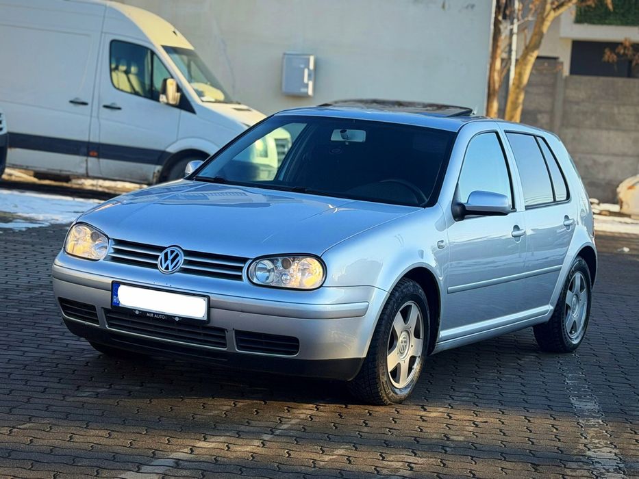 Parc Auto/Vw Golf 4/2003/Impecabil